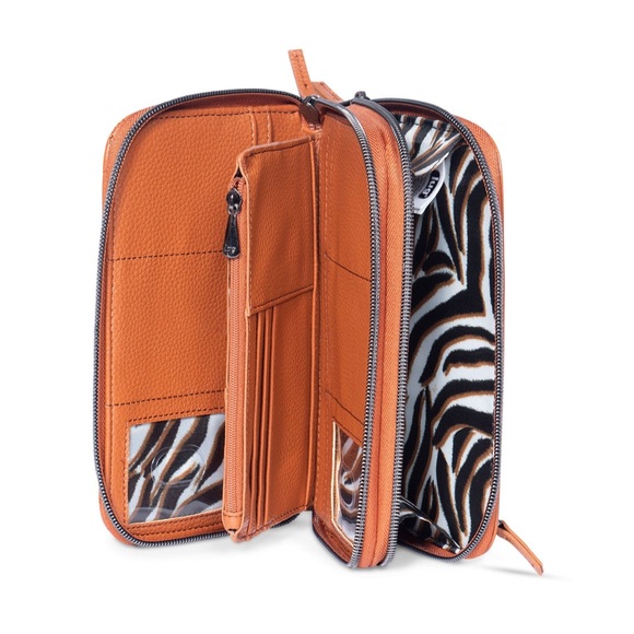 Lug Quickstep Classic VL Convertible Wallet NWT - Picture 3 of 15